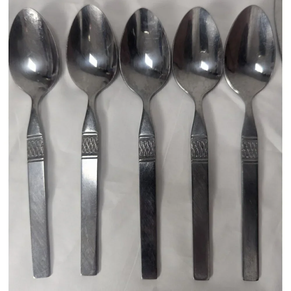 International Stainless Flatware Taiwan Square Tip Mid-Century Modern 10pc Set